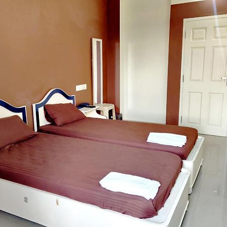 Ms Residence Homestay Kochi ภายนอก รูปภาพ