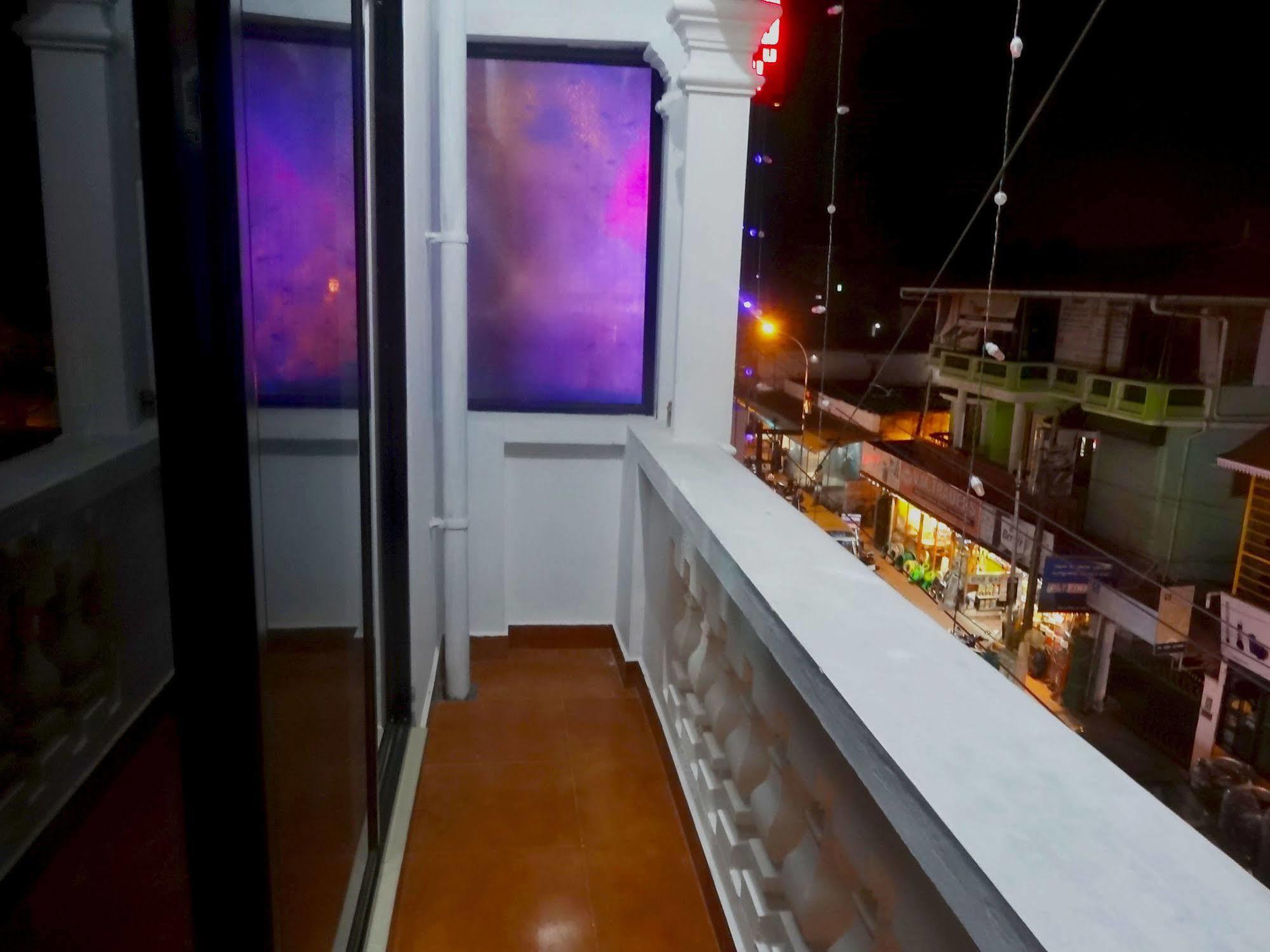 Ms Residence Homestay Kochi ภายนอก รูปภาพ