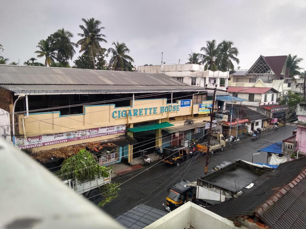 Ms Residence Homestay Kochi ภายนอก รูปภาพ