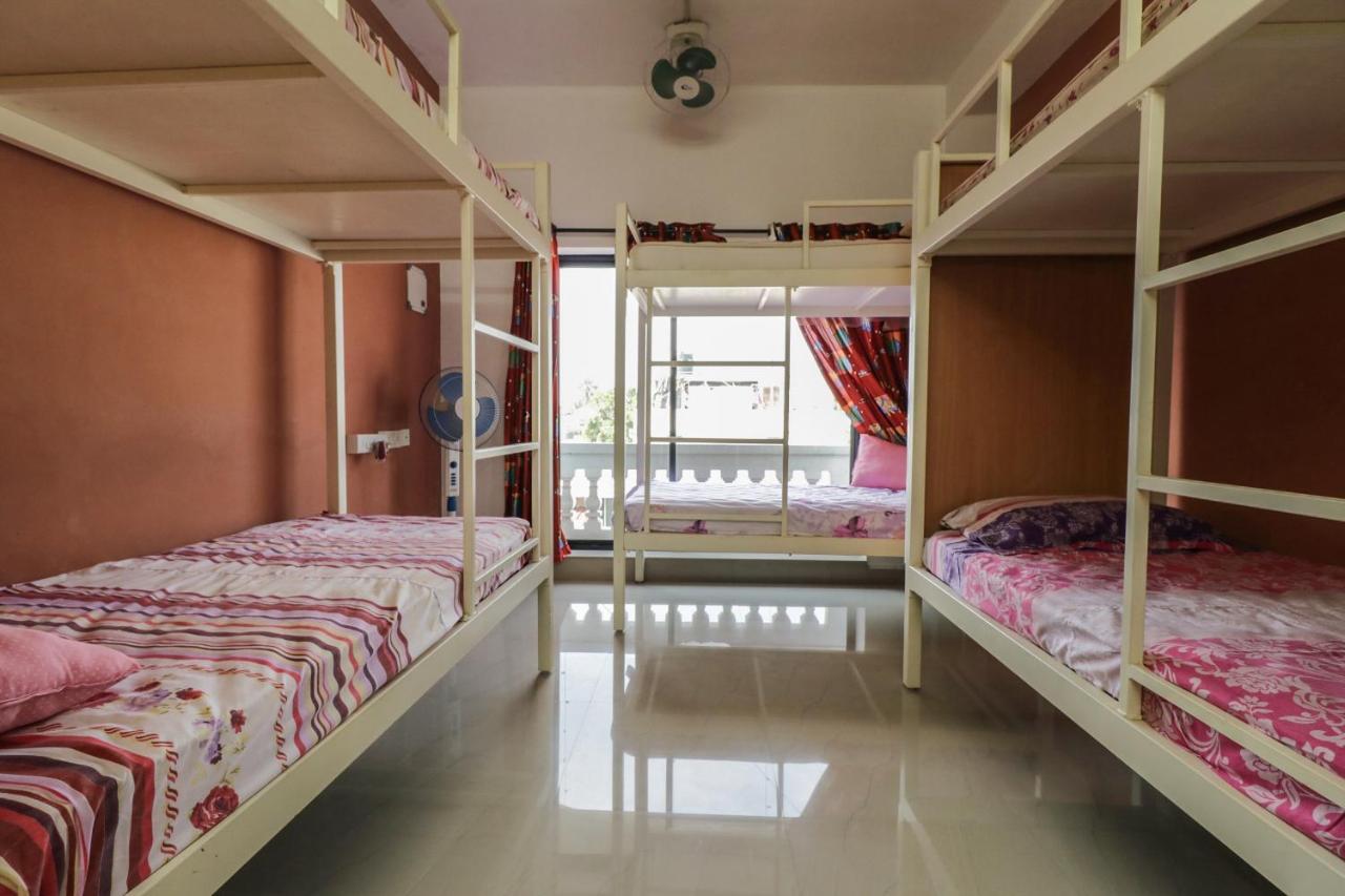 Ms Residence Homestay Kochi ภายนอก รูปภาพ