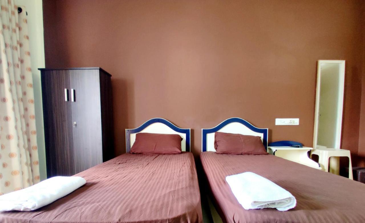 Ms Residence Homestay Kochi ภายนอก รูปภาพ